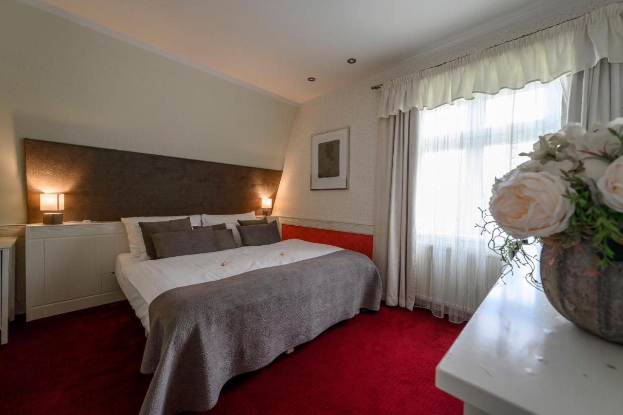 Hotel Zelena Marina Vrchlabi Ngoại thất bức ảnh