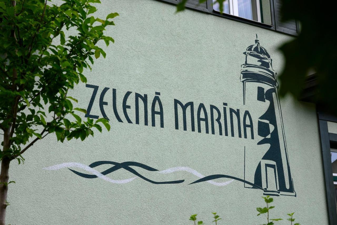 Hotel Zelena Marina Vrchlabi Ngoại thất bức ảnh