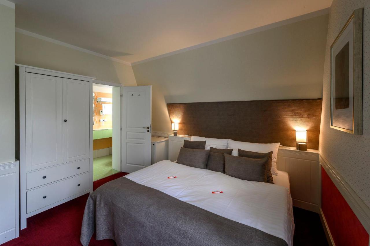 Hotel Zelena Marina Vrchlabi Ngoại thất bức ảnh